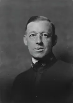 Degree Prints: Dodge, A.H. Dr. portrait photograph, 1917 Oct. 2. Creator: Arnold Genthe