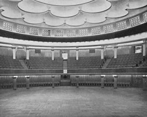 Brighton Dome Gallery: The Dome: Looking From The Platform, 1939