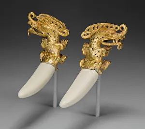 Mesoamerican Prints: Double Pendant in the Form of a Mythical Saurian with Tusks, A. D. 800 / 1200
