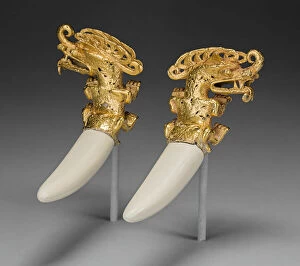 Panama Collection: Double Pendant in the Form of a Mythical Saurian with Tusks, A.D. 800 / 1200