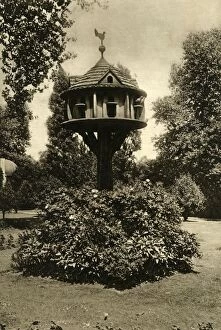 Dowager Gallery: A Dovecote - in the garden of Dowager Marchioness of Bute, St. Johns Lodge, Regents Park, 1920