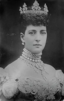 Diamonds Prints: Dowager Queen Alexandra, 1910. Creator: Bain News Service