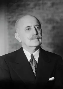 Dr. B. Beck, portrait photograph, 1935 Aug. or Sept. Creator: Arnold Genthe