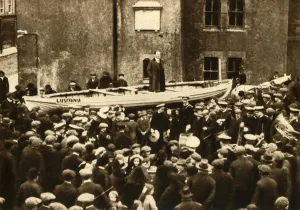 Henry Ewhite Prints: Dr. Macaura... addressing a recruiting rally, c1915, (1933). Creator: Unknown