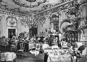 Bedford Lemere And Company Gallery: The drawing room, Chesterfield House, 1908.Artist: Bedford Lemere and Company