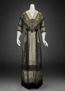 Silk Satin Prints: Dress, 1910-1915. Creator: Unknown