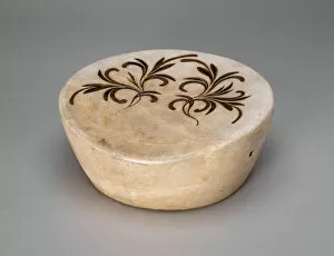 Drum-Shaped Pillow with Floral Sprays, Jin dynasty (1115-1234), 12th century