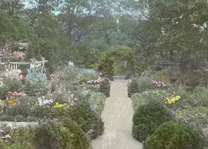 Dudley Leavitt Pickman, Jr. house, 213 Hale Street, Beverly, Massachusetts, 1926. Creator: Frances Benjamin Johnston