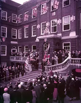 Celebrations Prints: Duke of Norfolk speaking on steps
