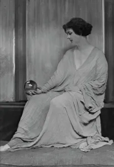 Crystal Ball Prints: Duncan, Isadora, portrait photograph, between 1916 and 1918. Creator: Arnold Genthe