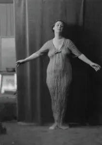 Modern Dance Prints: Duncan, Isadora, portrait photograph, between 1916 and 1918. Creator: Arnold Genthe