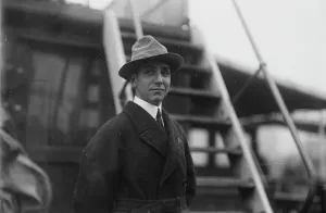 Celebrities Prints: E. Caruso Jr. between c1915 and c1920. Creator: Bain News Service