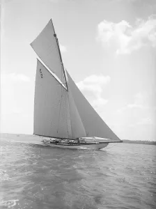 Edgar Wp Prints: The early 12 Metre cutter Cintra sailing close-hauled, 1911. Creator: Kirk & Sons of Cowes