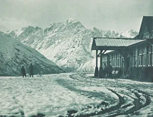 Hermitage Prints: Early morning, The Hermitage, Mt Cook district