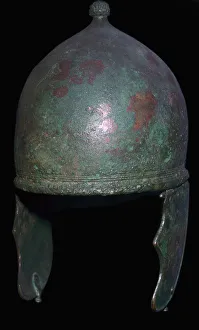 Early Roman helmet, 4th century BC