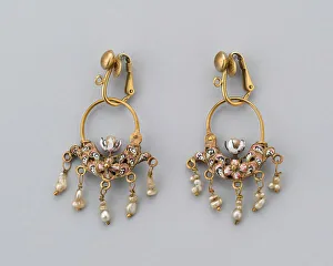 Cameo Collection: Earrings, Sicilia, c. 1675-c. 1725. Creator: Unknown
