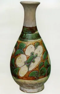 Earthenware vase, Chinese, Tang dynasty, 618-907 (1925)