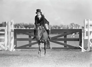 Jump Prints: East Hampton horse show, 1934. Creator: Arnold Genthe