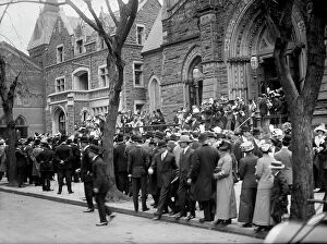 Catholics Collection: Easter Crowds; St. Patrick's, 1911. Creator: Harris & Ewing. Easter Crowds; St. Patrick's, 1911