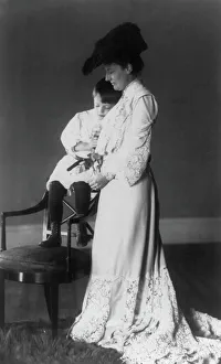 Roosevelt Edith Kermit Carow Prints: Edith Kermit Roosevelt with Quentin, 1902. Creator: Frances Benjamin Johnston