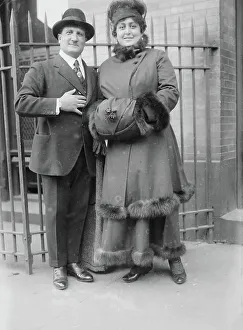 Mezzo Soprano Prints: Edoardo Ferrari-Fontana & Margaret Matzenauer, 1915. Creator: Bain News Service