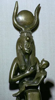 Egyptian statuette of Iris and Horus, 7th century BC