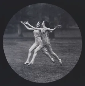 Duncan Elizabeth Prints: Elizabeth Duncan dancers, between 1916 and 1941. Creator: Arnold Genthe