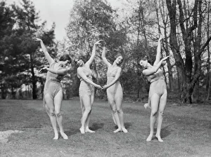 Duncan Elizabeth Prints: Elizabeth Duncan dancers, between 1916 and 1941. Creator: Arnold Genthe