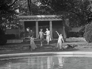 Duncan Elizabeth Prints: Elizabeth Duncan dancers, between 1916 and 1941. Creator: Arnold Genthe