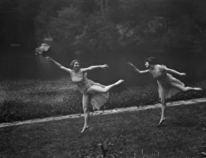 Mid Air Prints: Elizabeth Duncan dancers and children, between 1916 and 1941. Creator: Arnold Genthe