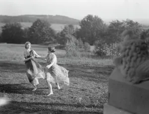 Elizabeth Duncan dancers and children, between 1916 and 1941. Creator: Arnold Genthe