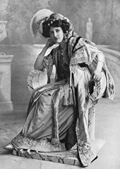 Penrose Prints: Elizabeth Firth, 1908-1909. Artist: Foulsham and Banfield