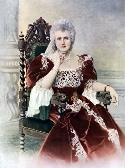 Tiara Prints: Elizabeth of Wied of Romania, late 19th-early 20th century