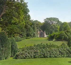 The Elms, Edward Julius Berwind, 367 Bellevue Avenue, Newport, Rhode Island, 1914. Creator: Frances Benjamin Johnston. The Elms, Edward Julius Berwind, 367 Bellevue Avenue, Newport, Rhode Island, 1914