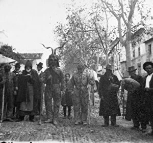 Images Dated 23rd May 2013: Els Moratons ands Alicorn in Santo Domingo festivities in Manacor, in the early 20th century