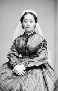 Hawaii Prints: Emma, Queen of Sandwich Islands, between 1855 and 1865. Creator: Unknown