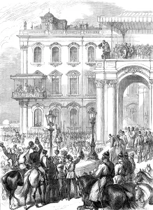 Streetlighting Prints: The Emperor of Russia bowing to the people from the Soltykoff Balcony of the Winter Palace