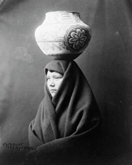 Carrying On Head Collection: En Al Leih, c1903. Creator: Edward Sheriff Curtis