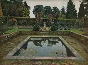 Jeremiah Gallery: Enclosed Garden and Lily Pool at Gatton Park, Surrey, 1914