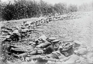 Infantrymen Prints: English Infantry, between c1914 and c1915. Creator: Bain News Service