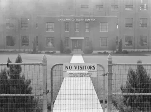 Entrance to Amalgamated Sugar Company factory at opening... Nyssa, Malheur County, Oregon, 1939. Creator: Dorothea Lange