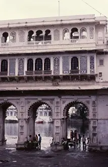 India Asia Prints: Entrance to the ghats, Lake Pichola, Udaipur, India, 1988. Creator: Amanda Waite