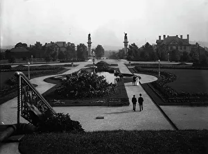 Transparency Prints: Entrance to Highland Park, Pittsburg, Pa. c1905. Creator: Unknown