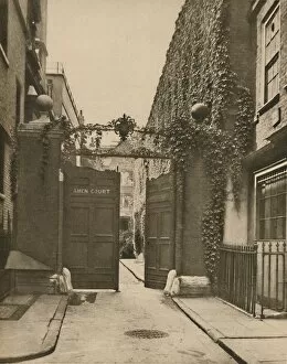 Warwick Lane Gallery: Entrance to Quiet Amen Court in Warwick Lane, c1935. Creator: SO Gorse