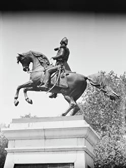 Equestrian statues in Washington, D.C. between 1911 and 1942. Creator: Arnold Genthe