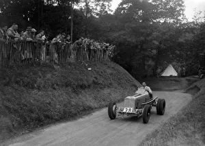 Motor Race Prints: ERA of Raymond Mays competing in the Shelsley Walsh Hillclimb, Worcestershire, 1935