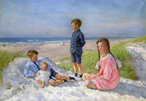 Jensen Prints: Erik, Else, Ove and Birthe Schultz on the Beach, 1919. Artist: Gabriel Jensen