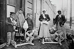 Spinning Prints: Erivan : Taking home spinning wheels & cotton