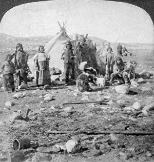 Images Dated 26th January 2008: Eskimos, Nothern Greenland, 1904.Artist: Underwood & Underwood