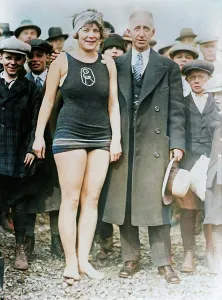 Bathing Suit Prints: Eva Morrison, between c1910 and c1915. Creator: Bain News Service